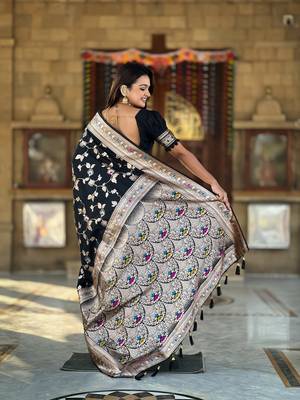 Soft banarasi silk blend saree with zari weaving meenakari design 3