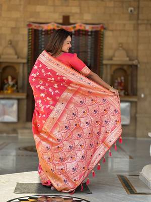 Soft banarasi silk blend saree with zari weaving meenakari design 2