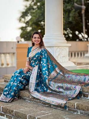 Soft banarasi silk blend saree with zari weaving meenakari design 5