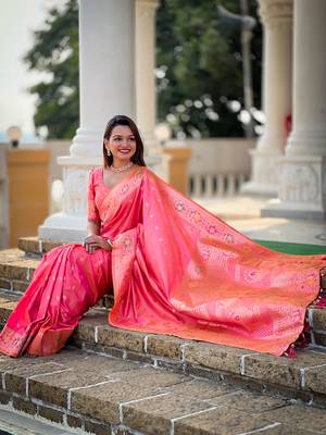 Soft banarasi silk blend saree with zari weaving meenakari design 5