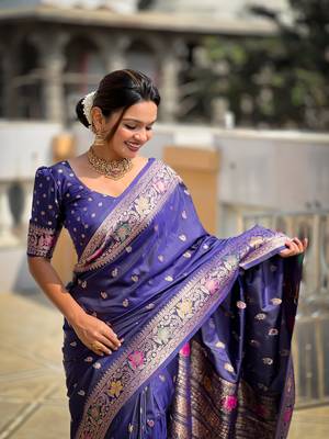 Soft banarasi silk blend saree with zari weaving meenakari design 4