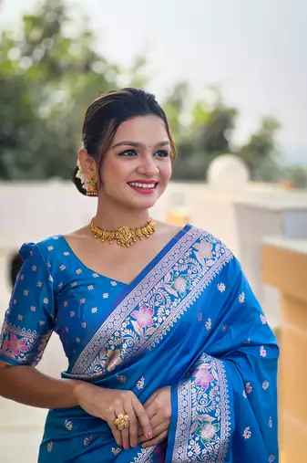 Soft banarasi silk blend saree with zari weaving meenakari design