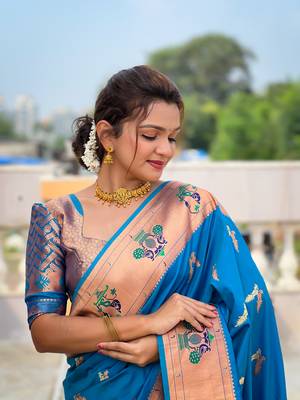 Soft paithani silk blend saree with zari weaving meenakari motif design 4