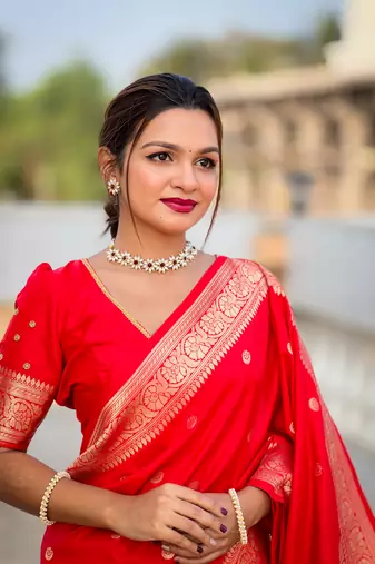 Soft banarasi silk blend saree with zari weaving motif design