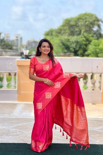 Soft silk blend saree with self weaving design