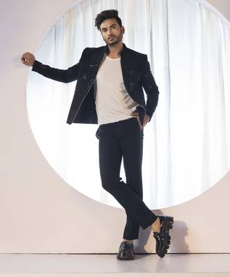 Noir eclipse jacket set 4