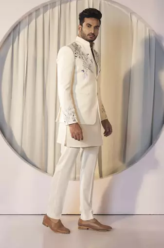 Pristine bandhgala set