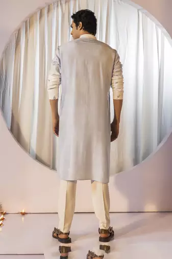 Cloudy coral kurta set