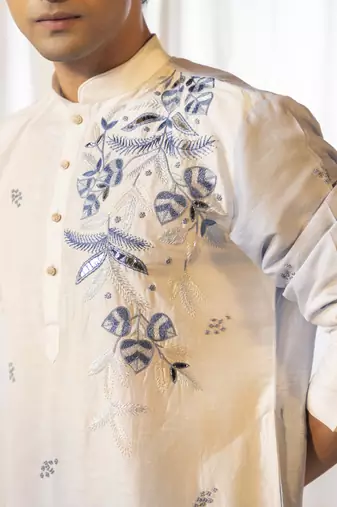 Cloudy coral kurta set