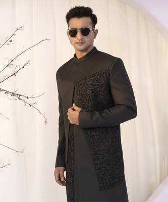 Assymetric onyx achkan set 3