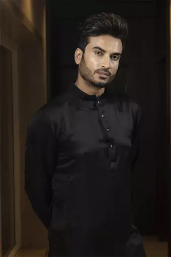 Dark aurora kurta set