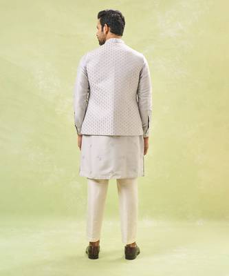 Grey embroidered kurta-jacket set 5