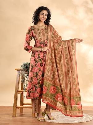  peach floral print sequins work anarkali kurta and trouser with dupatta set 2