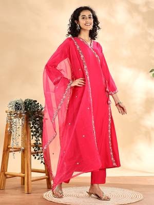  pink silk embroidered angrakha kurta pant set with organza dupatta set 2