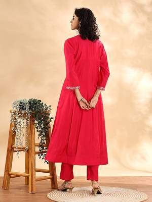  pink silk embroidered angrakha kurta pant set with organza dupatta set 3