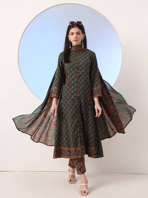  green floral a-line sequins work kurta and trouser with dupatta set 1