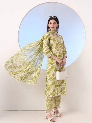  green floral print straight thread work kurta and trouser with dupatta set 2