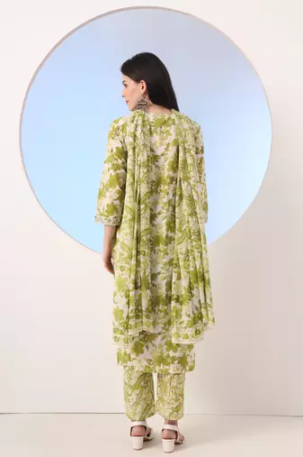  green floral print straight thread work kurta and trouser with dupatta set