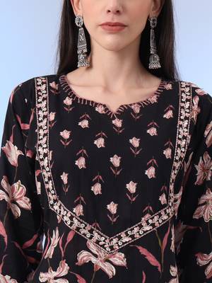  black floral print straight thread work kurta and trouser with dupatta set 4