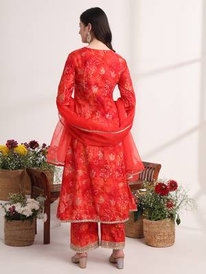  red ethnic motifs,lace work anarkali kurta and trouser with dupatta set 3
