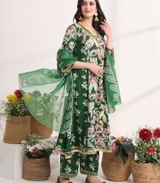 green floral print a-line kurta trouser and dupatta set