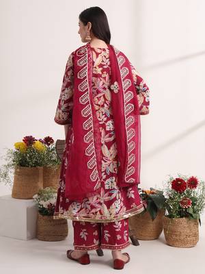 purple floral print a-line kurta trouser and dupatta set 2