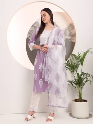  purple floral printed straight kurta trouser dupatta set 2