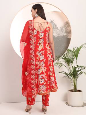  red floral print anarkali style kurta trouser and dupatta set 3
