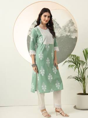  green floral printed straight kurta trouser dupatta set 5