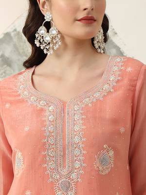  peach silk blend embroidery straight kurta dupatta set 4
