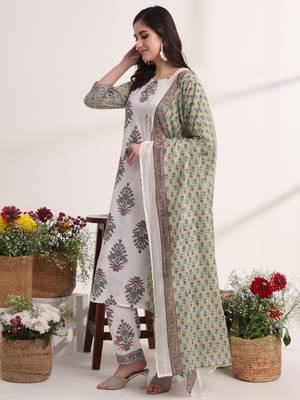  green and white hand embroidery cotton kurta dupatta set 2