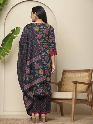  navy blue cotton kurta dupatta set with lace detailing 3