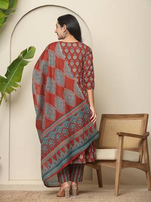 red pure cotton maternity kurta set with dupatta 3