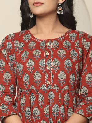 red pure cotton maternity kurta set with dupatta 4