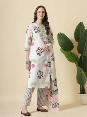  white floral print cotton show button on yoke kurta set with pant & dupatta 2