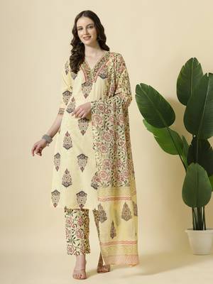  cream cotton cutdana work kurta set with pant & dupatta 1
