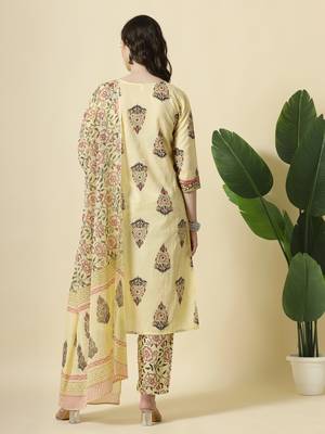  cream cotton cutdana work kurta set with pant & dupatta 3