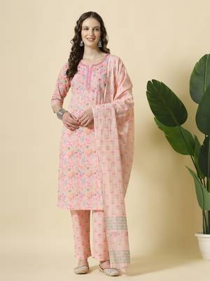  pink pure cotton floral,thread work kurta dupatta pant set 1