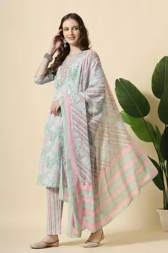  green pure cotton floral print,thread work kurta set with pant & dupatta