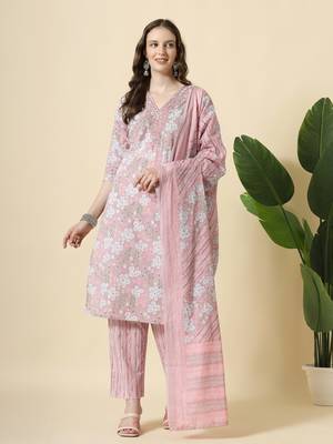  pink pure cotton floral print,thread work kurta set with pant & dupatta 1