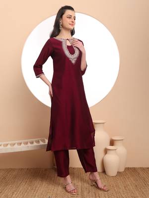  burgundy embroidered kurta with pant and dupatta comes with cotton lining 5
