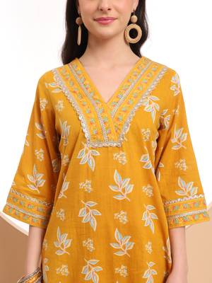  mustard cotton lace work kurta set with pant & dupatta 4