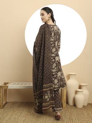 brown kurta  cotton dupatta set with lace detailing 3