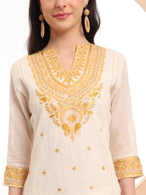  off-white pure handloom cotton weaved thread work kurta dupatta pant set 4