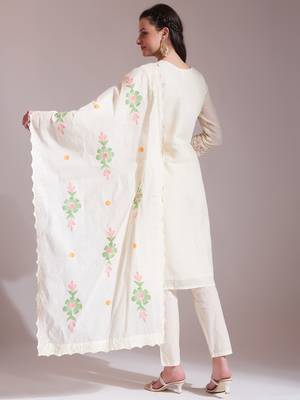  off-white handloom cotton thread work kurta dupatta pant set 3
