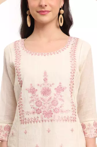  off-white pure handloom cotton thread work kurta dupatta pant set