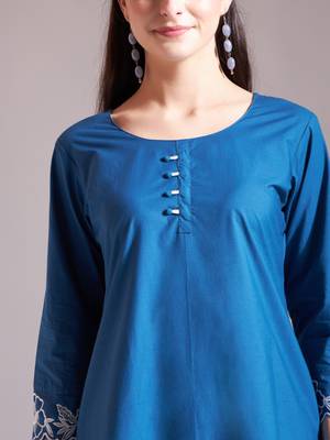  blue embroidered straight kurta trouser dupatta set 4