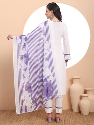  white chikankari lace work straight kurta trouser dupatta set 3