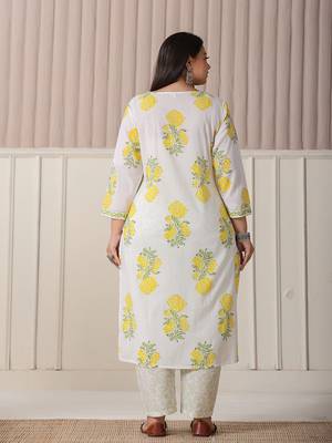 white and yellow cotton sequins work plus size kurta set with pant & dupatta 3