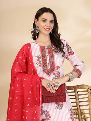 white floral print cotton sequins work kurta set with pant & dupatta 5